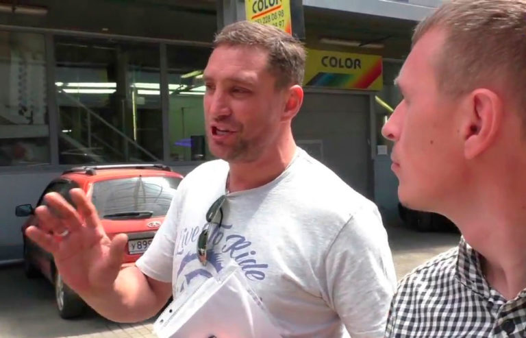 Вот как обманывают в московских автосалонах: исповедь бывшего сотрудника (Видео)