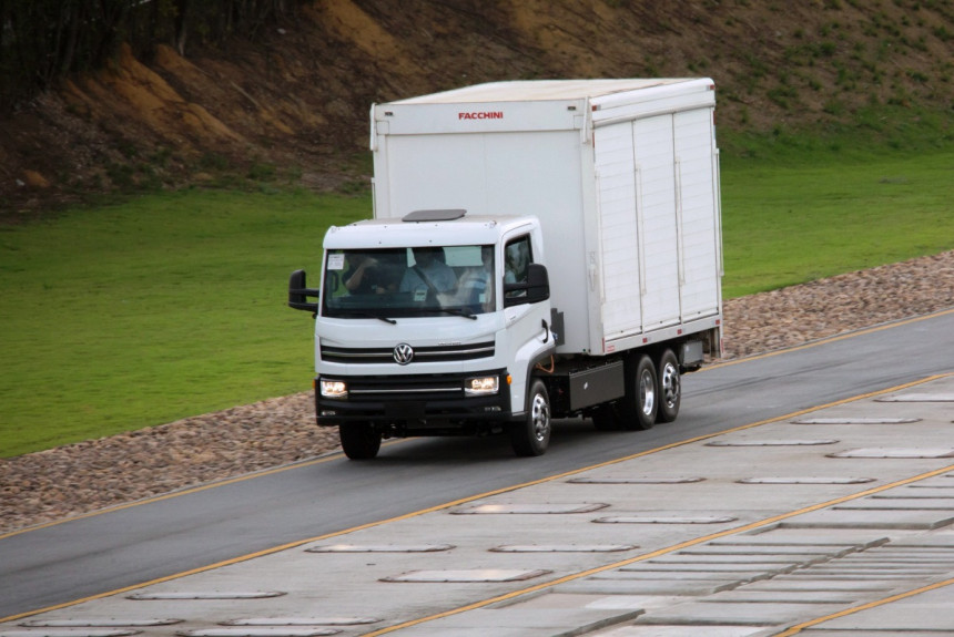 Тяжелый электрогрузовик VW e-Delivery