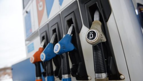 почему бензин не дешевеет вслед за нефтью