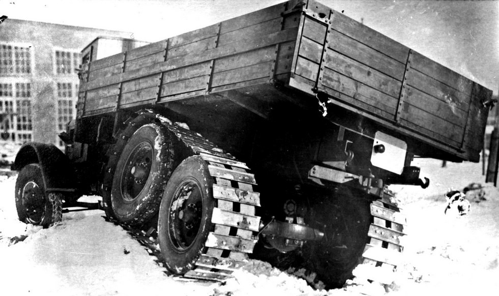 Советский грузовик ЯГАЗ