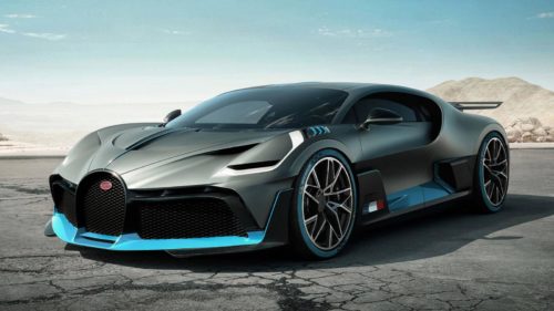гиперкара Bugatti Divo 600 млн. рублей