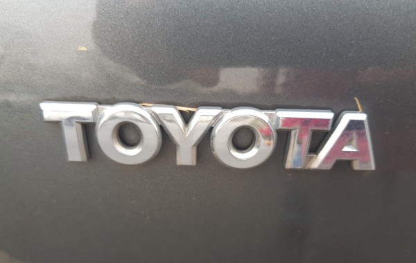 Спецверсия кроссовера Toyota C-HR «для меломанов»