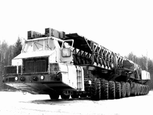 Советский ракетоносец МАЗ-7907