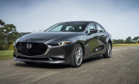 Новый седан Mazda 3