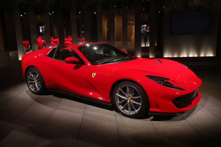 Спор Ferrari с экологами из-за 12-цилиндровые двигатели