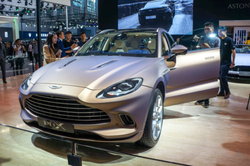Aston Martin DBX - новый внедорожник для миллиардеров