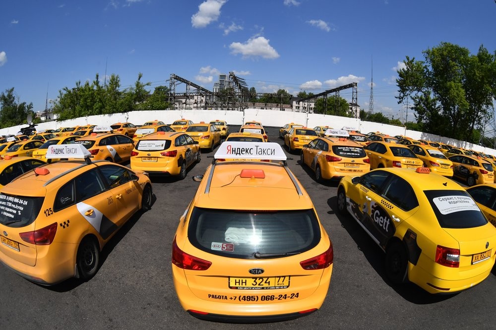 У агрегаторов есть опасения по поводу ограничения количества разрешений для водителей такси