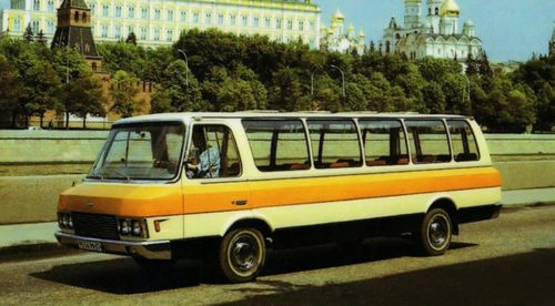 Автобус ЗИЛ-118 Юность возвращается