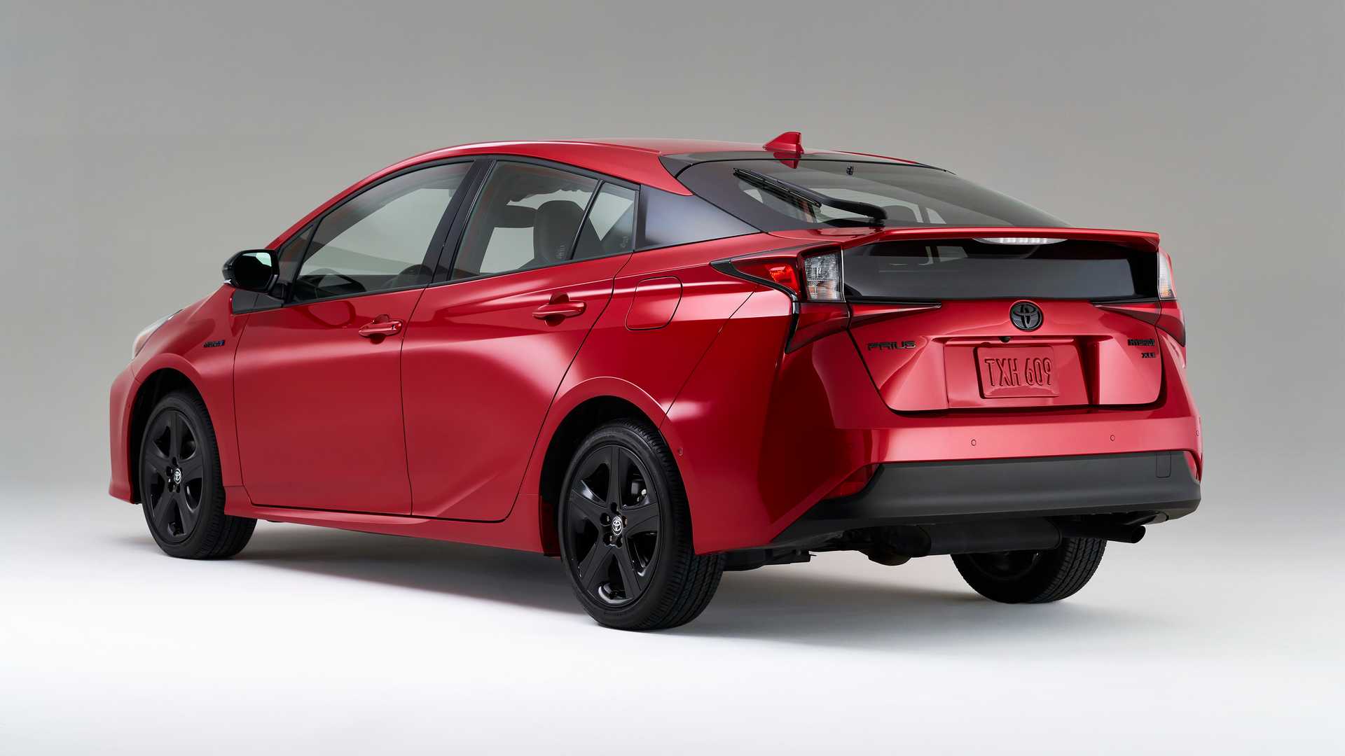 Юбилейный Toyota Prius