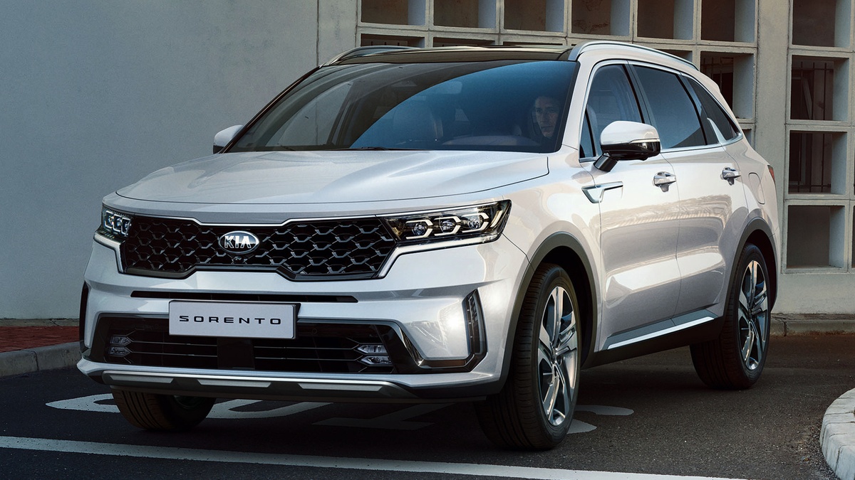 KIA Sorento паркуется с брелка