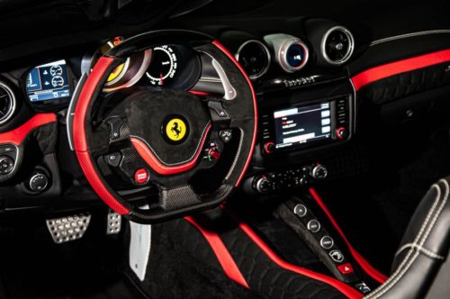 интерьер Ferrari California T
