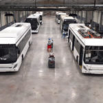 Ikarus собирает электробусы в ангаре из китайских комплектующих