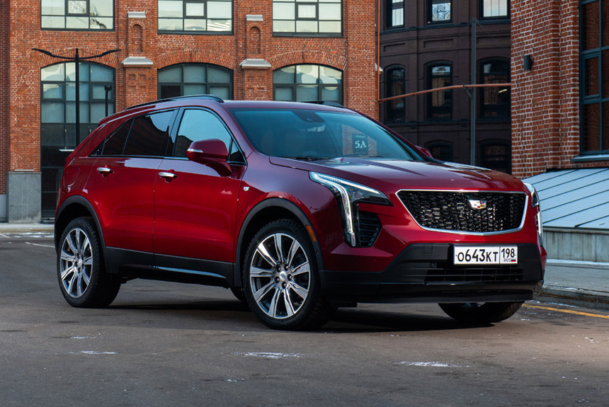 Компактный кроссовер Cadillac XT4