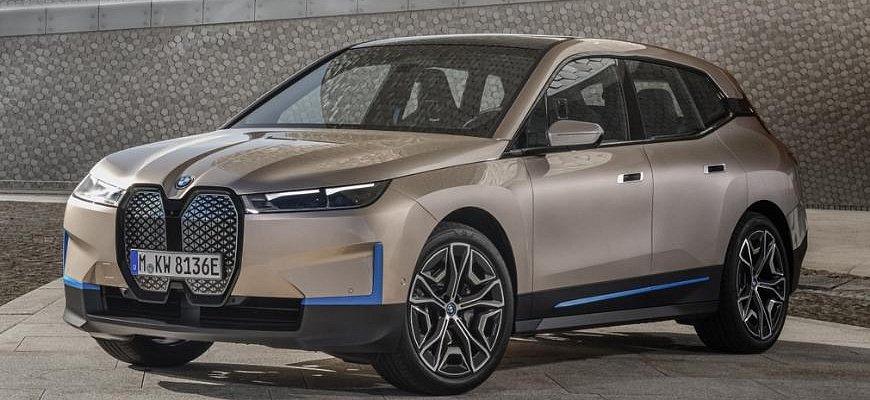 BMW iX - новые подробности об электрическом кроссовере