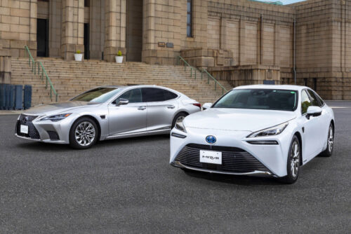 Lexus LS и Toyota Mirai получили автопилот