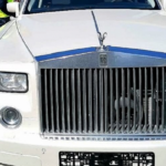 Итальянцы конфисковали у россиянина Rolls-Royce Phantom из-за салона из крокодиловой кожи