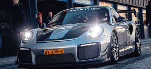 Спорткар Porsche 911 GT2 RS побил рекорд
