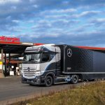Total и Daimler возведут водородные заправки для грузовиков в Европе