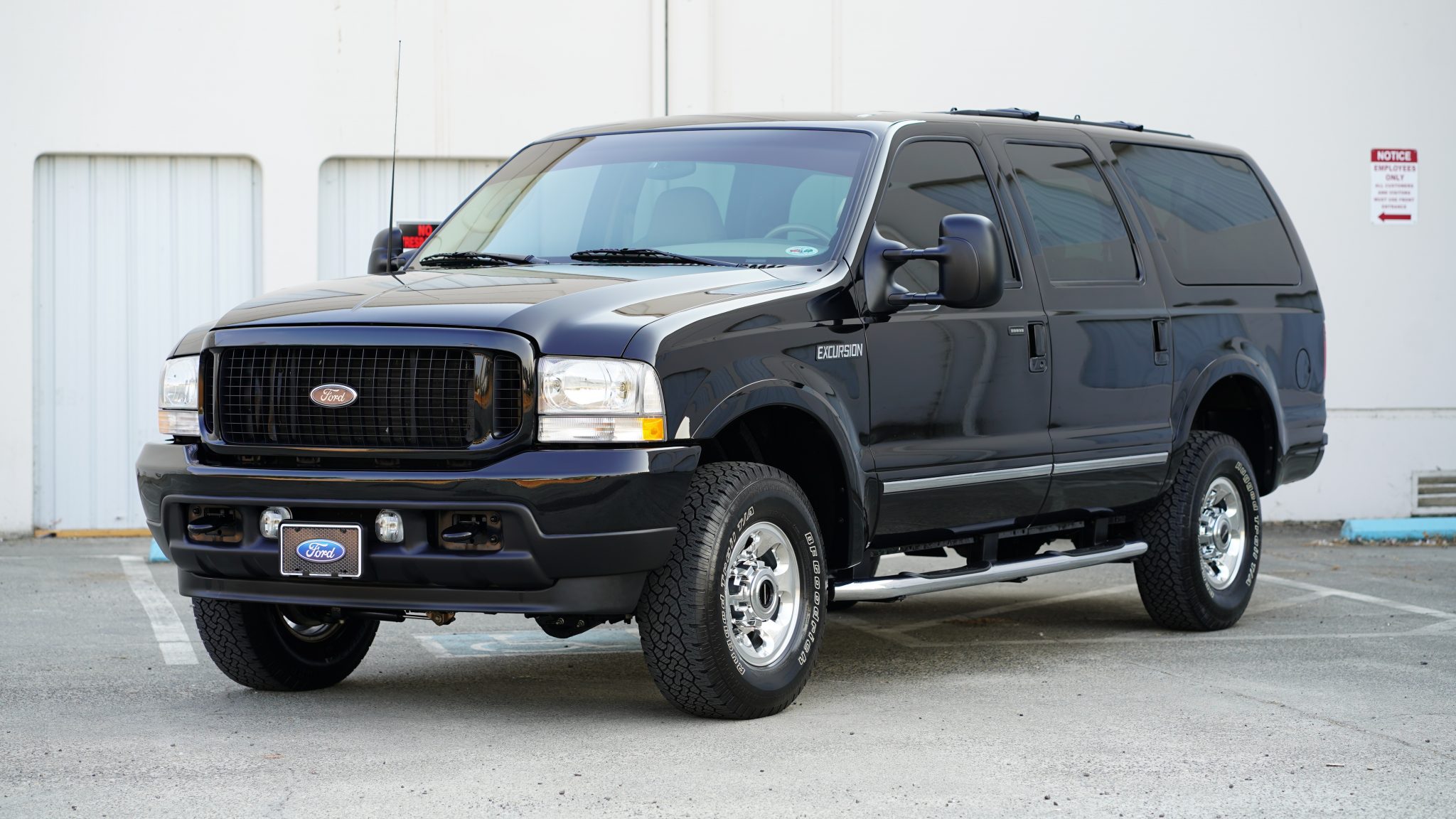 Ford Excursion 2003 года