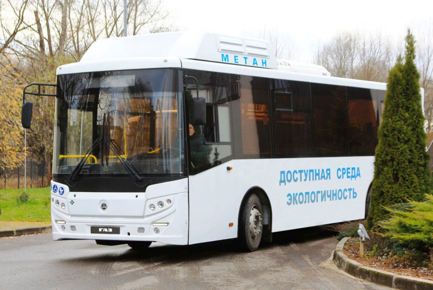 КАвЗ - полунизкопольный автобус на метане
