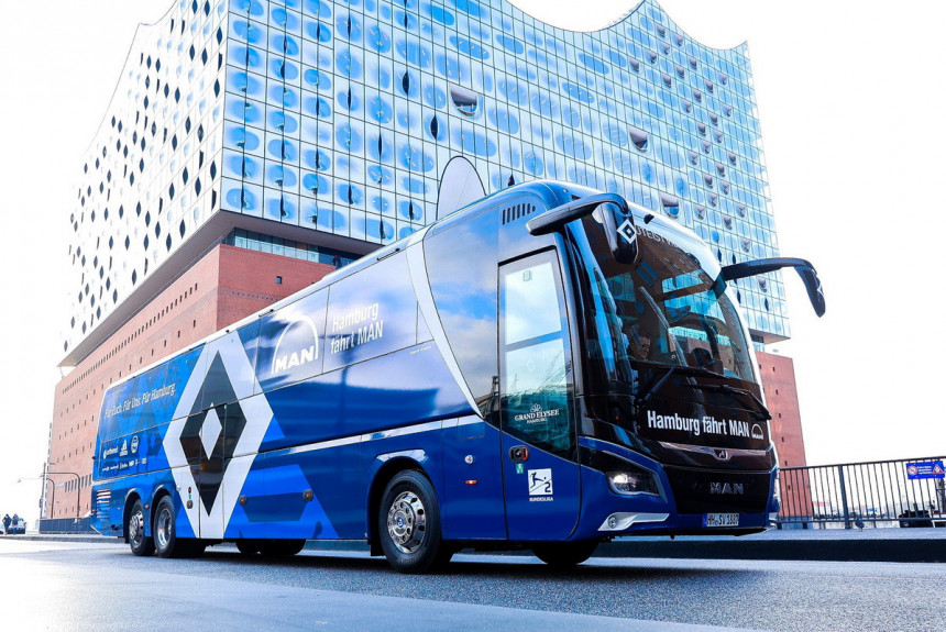 Автобусы для футболистов