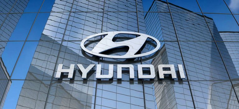 Hyundai - технология разворота автомобилей на месте