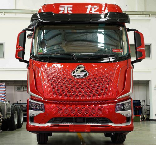 Chenglong H5V - новая серия тяжелых грузовиков 
